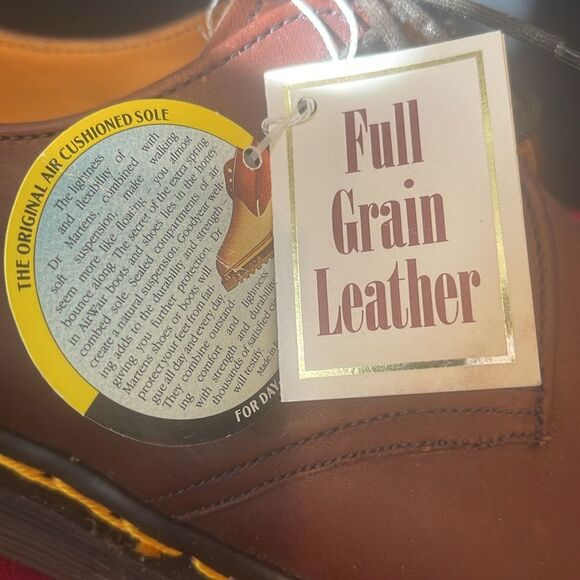 Vintage Dr. Martens AirWair 1461 NWT No Box Handmade in England Mens 8 Womens 10 - Picture 12 of 14